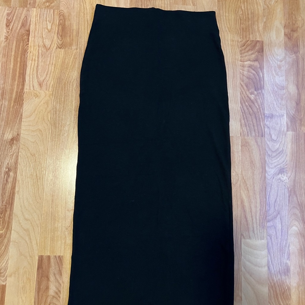 Aritzia Wilfred Free Black Knit Maxi Pencil Skirt sz Medium - Picture 7 of 7